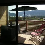 Standing Piscine Vue Apartment