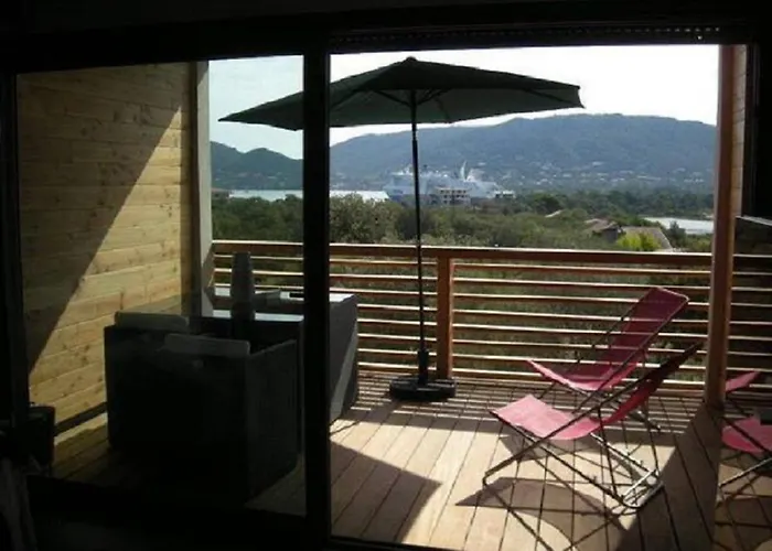 Standing Piscine Vue Appartamento