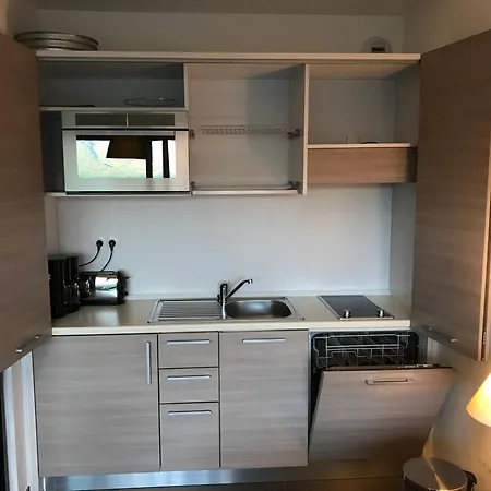 Apartment Standing Piscine Vue